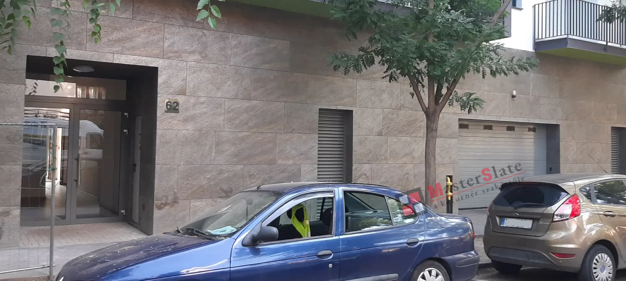 Homlokzati kőburkolat részlet